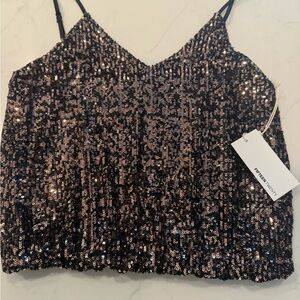 NWT FIFTEEN TWENTY Sequin Black and gold